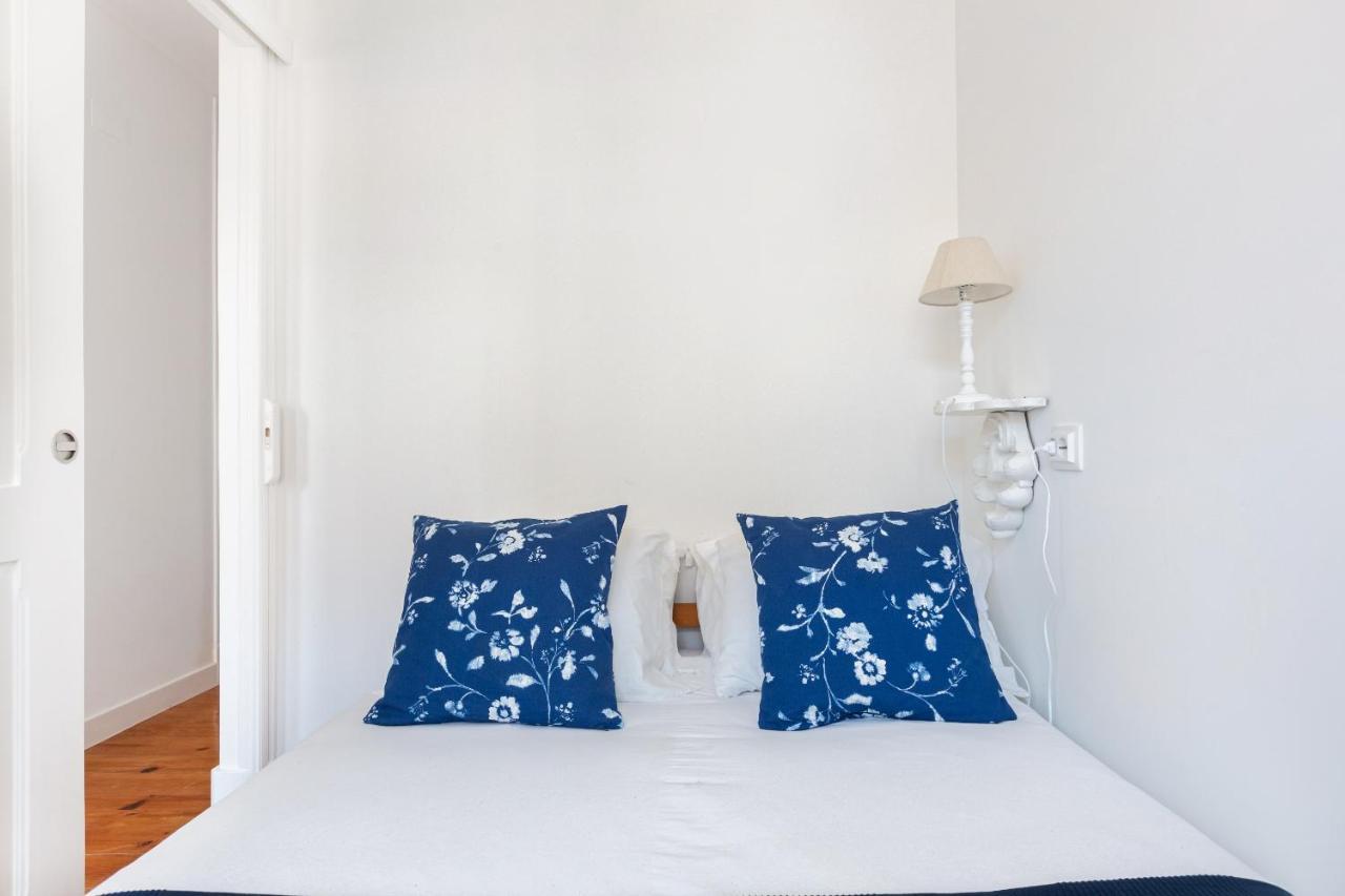 White & Blue Vintage Home In Graca Lisboa المظهر الخارجي الصورة