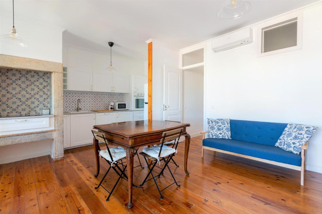 White & Blue Vintage Home In Graca Lisboa المظهر الخارجي الصورة