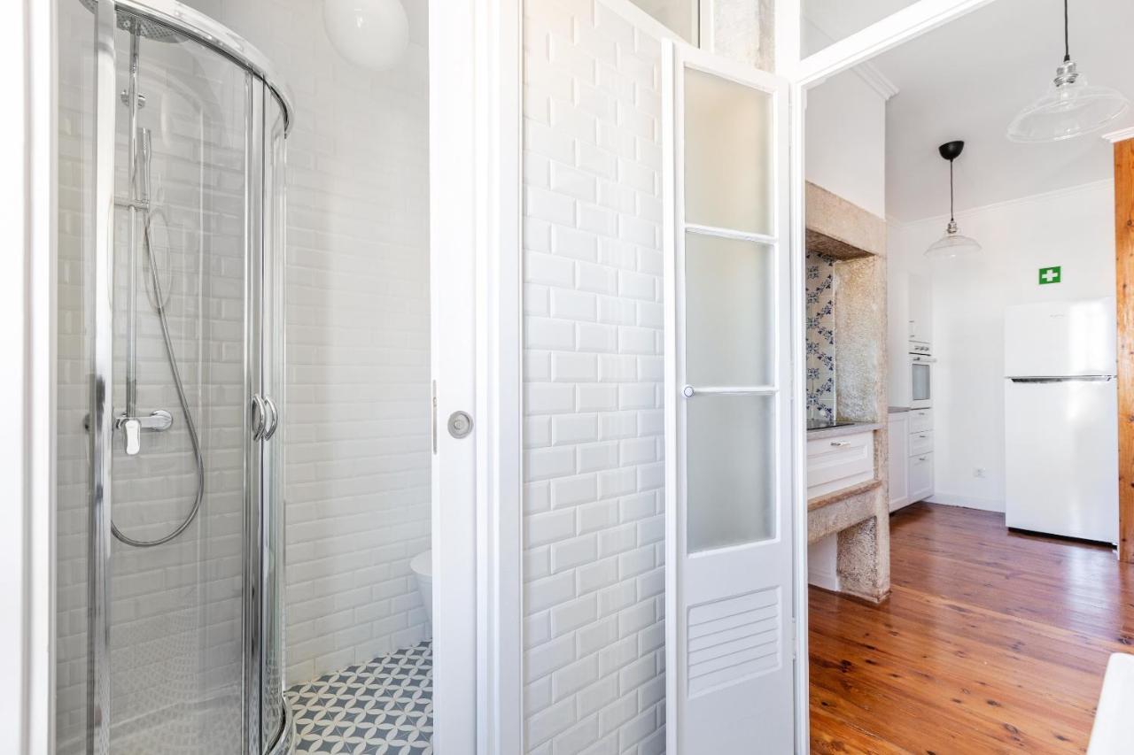 White & Blue Vintage Home In Graca Lisboa المظهر الخارجي الصورة