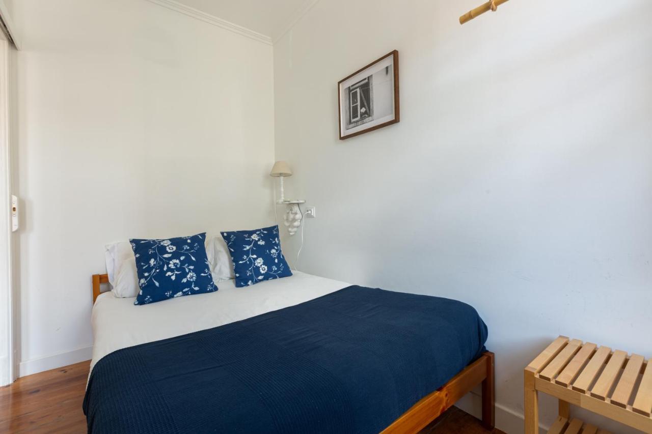 White & Blue Vintage Home In Graca Lisboa المظهر الخارجي الصورة
