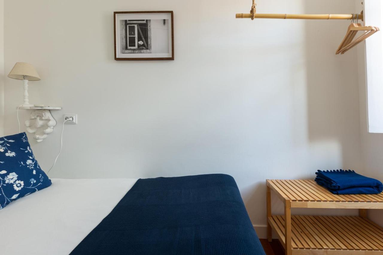 White & Blue Vintage Home In Graca Lisboa المظهر الخارجي الصورة